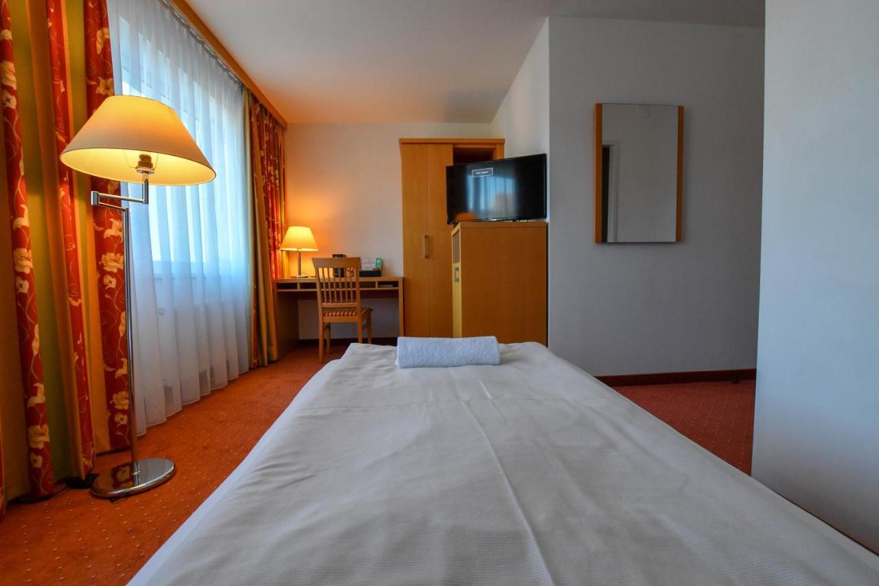 Motel55 - Nettes Hotel Mit Self Check-In In Villach, Warmbad Luaran gambar