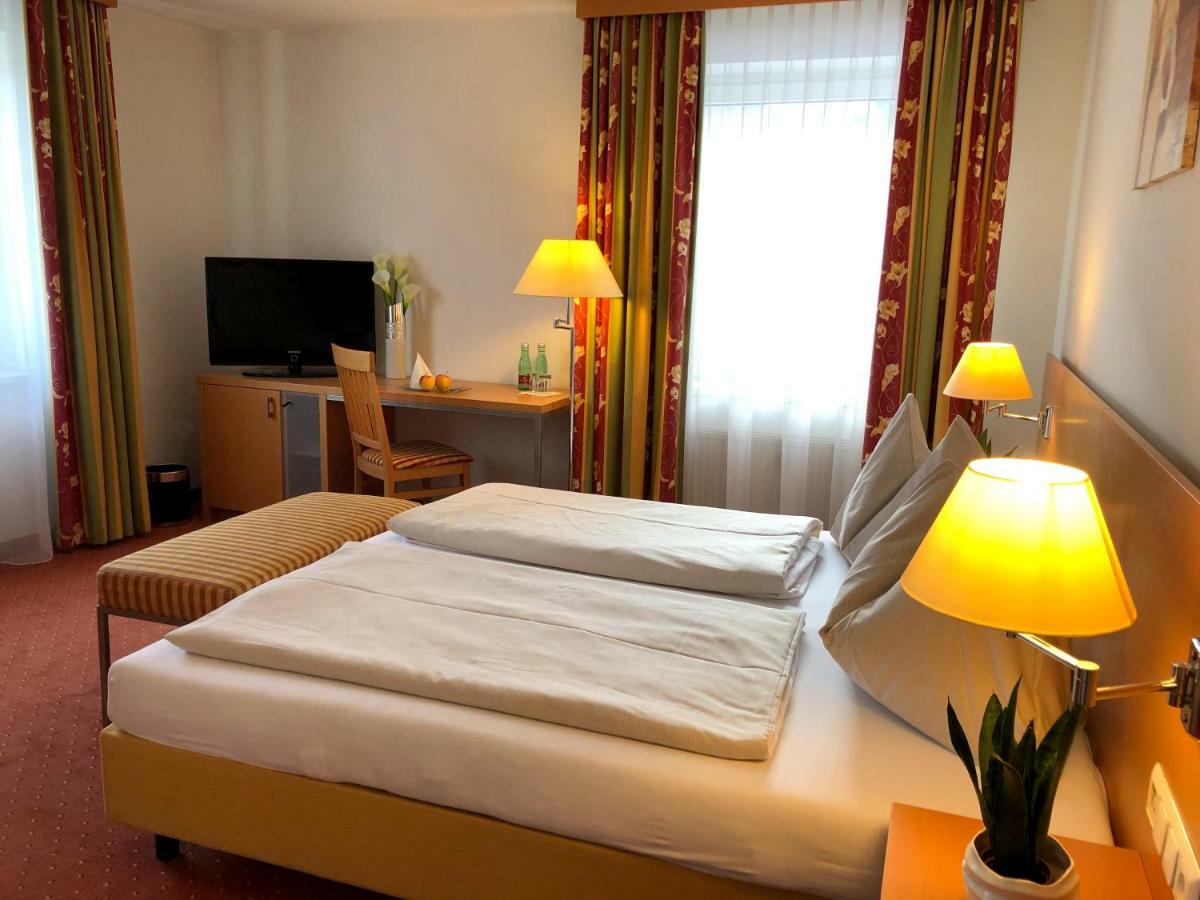 Motel55 - Nettes Hotel Mit Self Check-In In Villach, Warmbad Luaran gambar